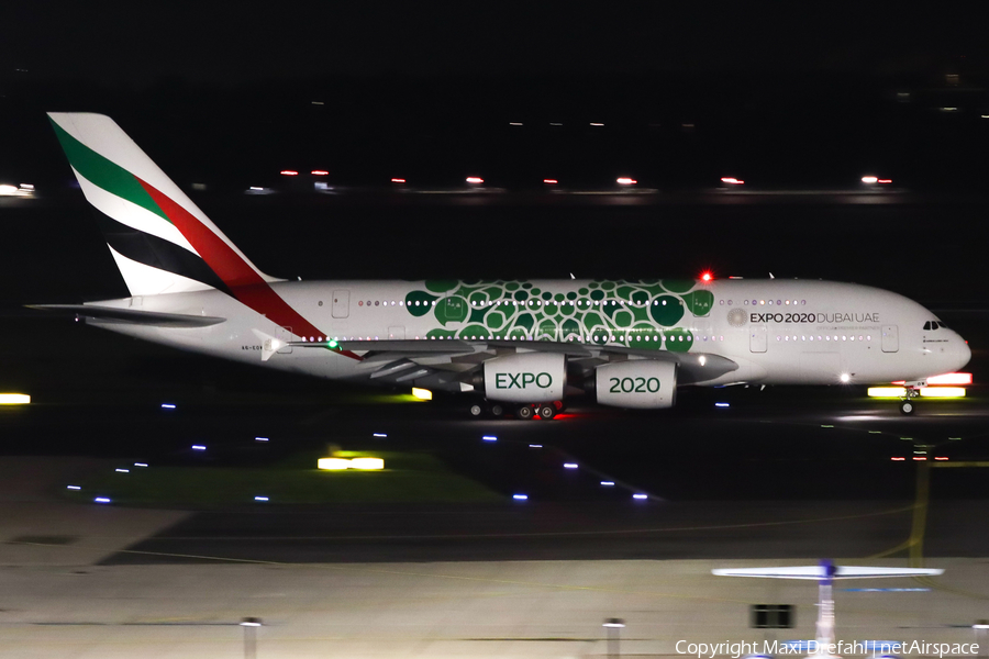 Emirates Airbus A380-861 (A6-EOW) | Photo 491385