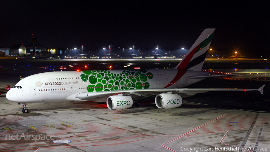 Emirates Airbus A380-861 (A6-EOW) | Photo 362737