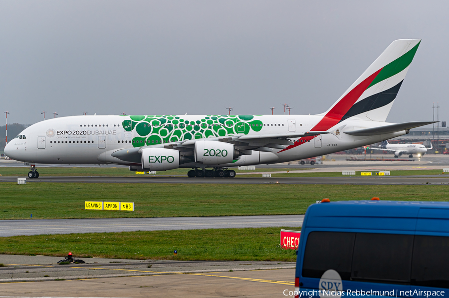 Emirates Airbus A380-861 (A6-EOW) | Photo 481226