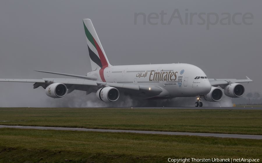 Emirates Airbus A380-861 (A6-EOY) | Photo 130431