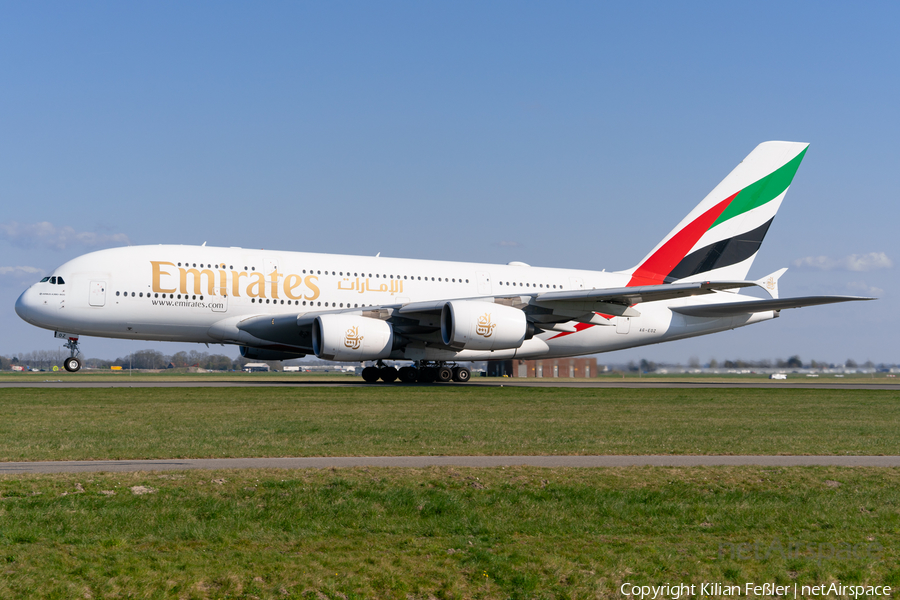 Emirates Airbus A380-861 (A6-EOZ) | Photo 674046