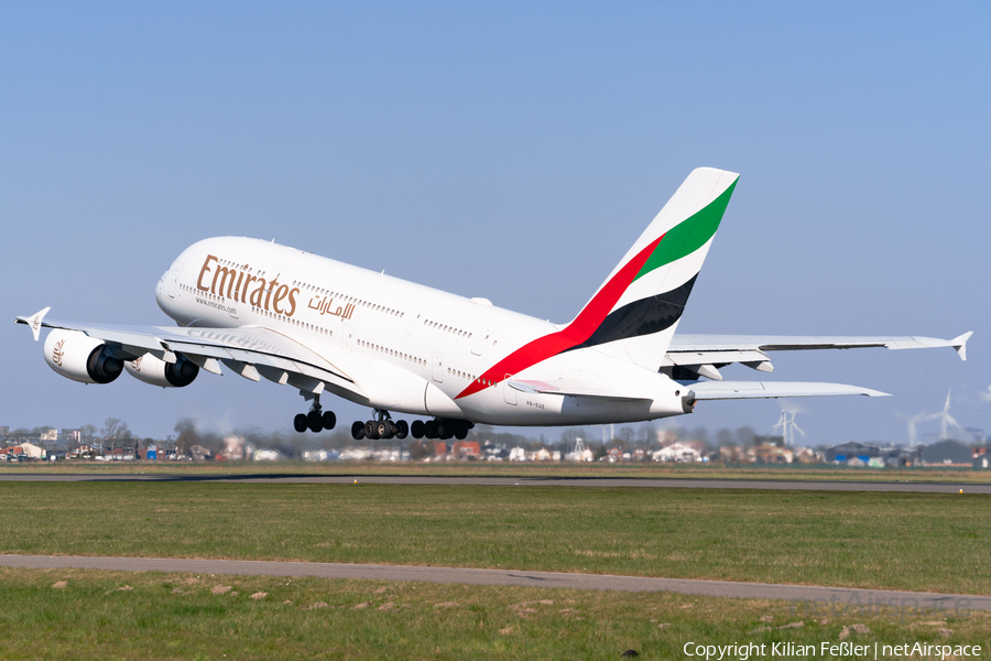 Emirates Airbus A380-861 (A6-EOZ) | Photo 674047