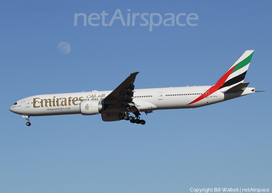Emirates Boeing 777-31H(ER) (A6-EPA) | Photo 425797
