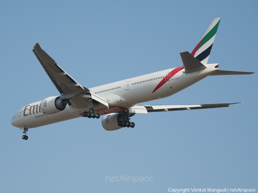 Emirates Boeing 777-31H(ER) (A6-EPF) | Photo 149909