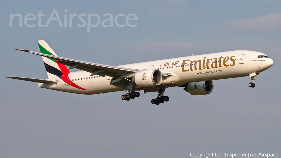 Emirates Boeing 777-31H(ER) (A6-EPI) | Photo 167260