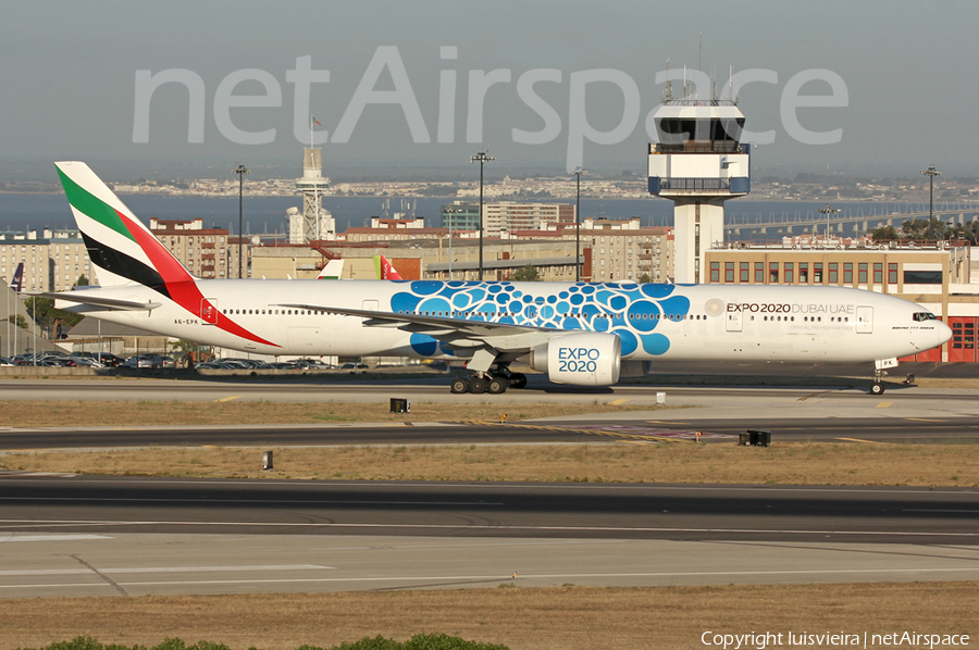 Emirates Boeing 777-31H(ER) (A6-EPK) | Photo 258976