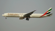 Emirates Boeing 777-31H(ER) (A6-EPL) at  Dubai - International, United Arab Emirates