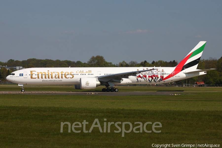 Emirates Boeing 777-31H(ER) (A6-EPL) | Photo 107283