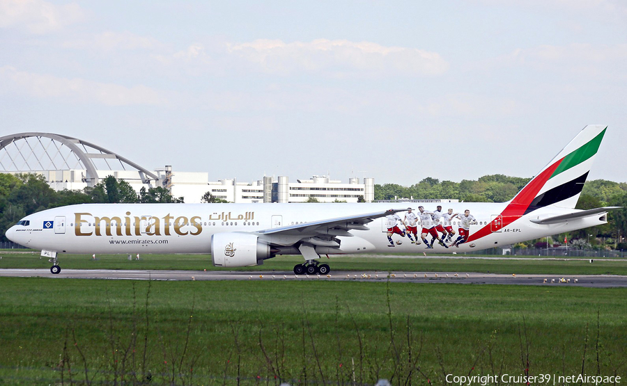 Emirates Boeing 777-31H(ER) (A6-EPL) | Photo 159298