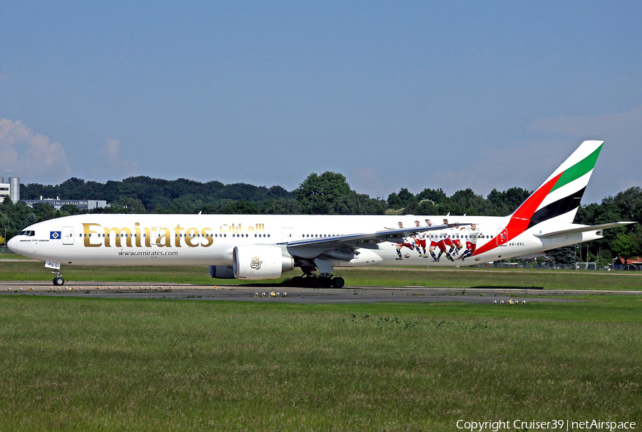 Emirates Boeing 777-31H(ER) (A6-EPL) | Photo 167835