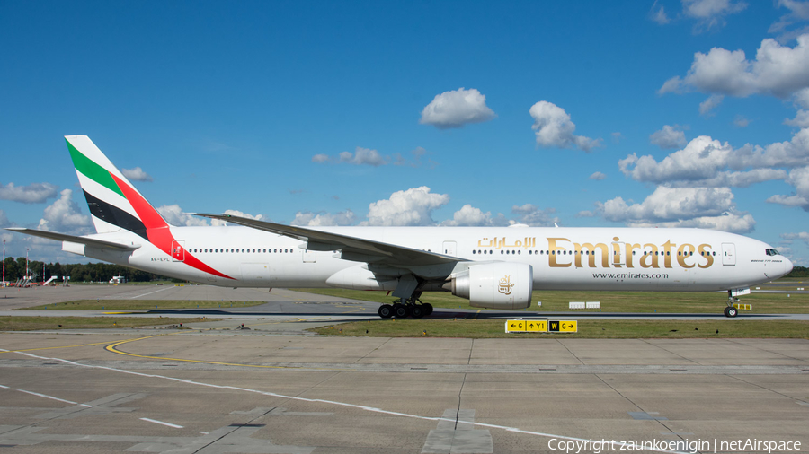 Emirates Boeing 777-31H(ER) (A6-EPL) | Photo 527376