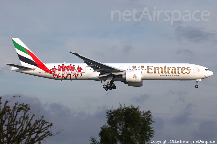 Emirates Boeing 777-31H(ER) (A6-EPM) | Photo 164663