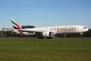 Emirates Boeing 777-31H(ER) (A6-EPM) at  Hamburg - Fuhlsbuettel (Helmut Schmidt), Germany