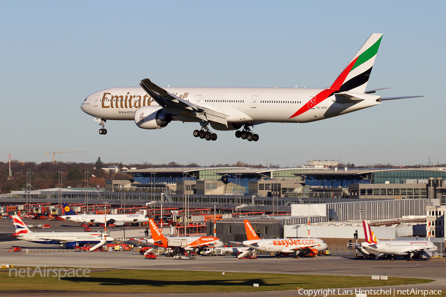 Emirates Boeing 777-31H(ER) (A6-EPR) | Photo 133032