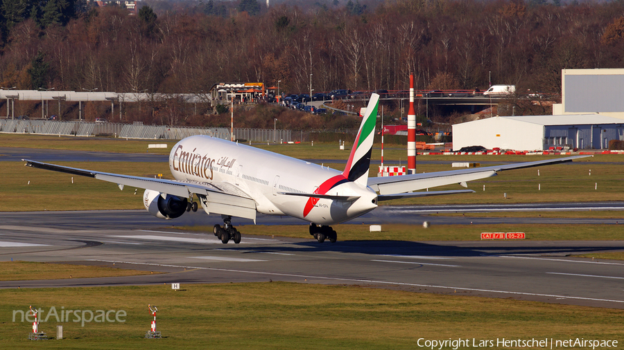 Emirates Boeing 777-31H(ER) (A6-EPR) | Photo 133166