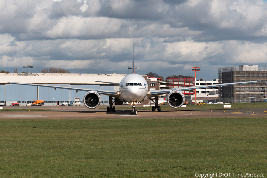Emirates Boeing 777-31H(ER) (A6-EPS) | Photo 155203