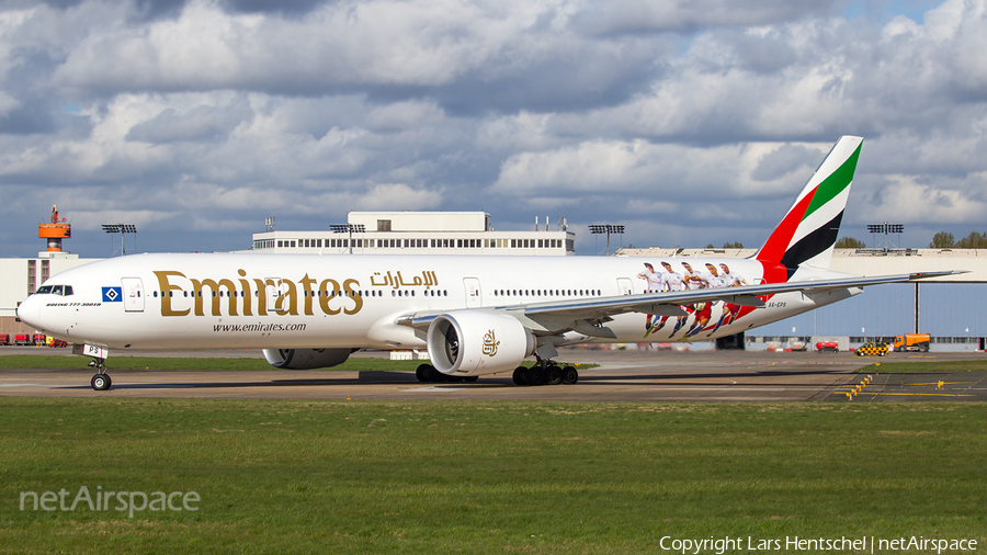 Emirates Boeing 777-31H(ER) (A6-EPS) | Photo 155208