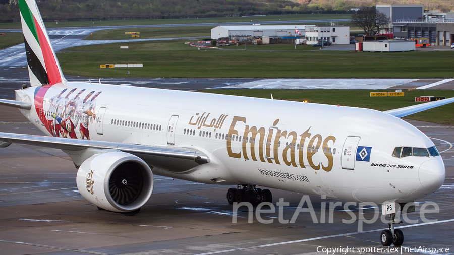Emirates Boeing 777-31H(ER) (A6-EPS) | Photo 155481