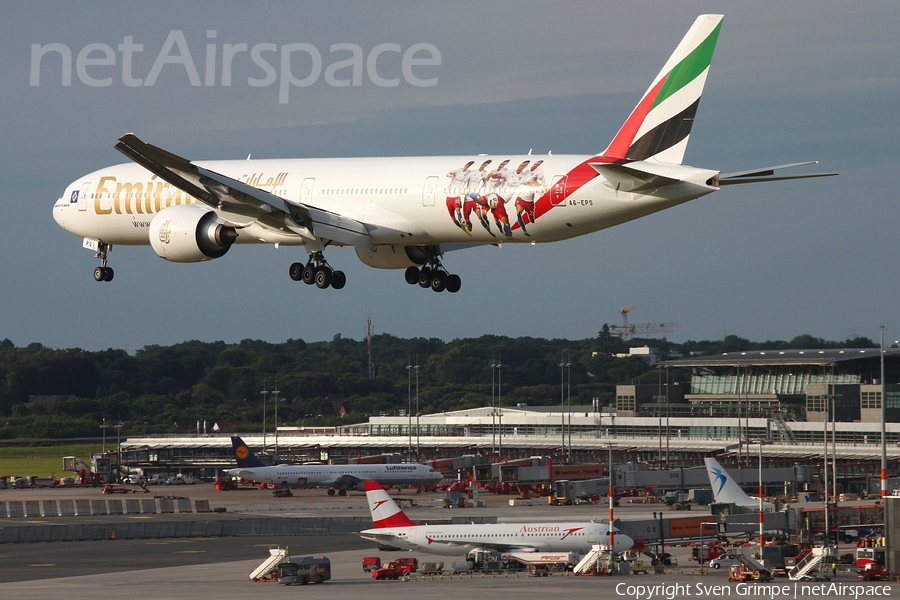 Emirates Boeing 777-31H(ER) (A6-EPS) | Photo 169989