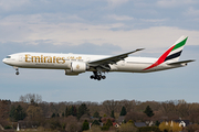 Emirates Boeing 777-31H(ER) (A6-EPS) at  Hamburg - Fuhlsbuettel (Helmut Schmidt), Germany