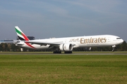 Emirates Boeing 777-31H(ER) (A6-EPT) at  Hamburg - Fuhlsbuettel (Helmut Schmidt), Germany