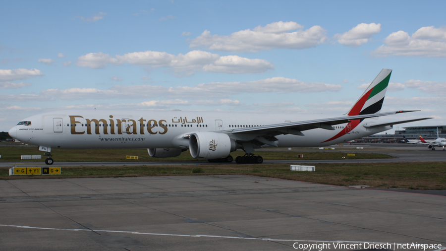 Emirates Boeing 777-31H(ER) (A6-EPU) | Photo 524720