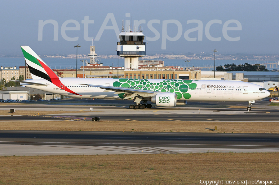 Emirates Boeing 777-31H(ER) (A6-EPU) | Photo 267528