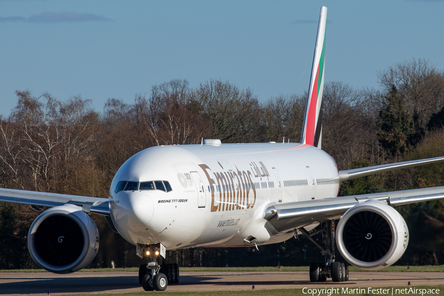 Emirates Boeing 777-31H(ER) (A6-EPX) | Photo 378233