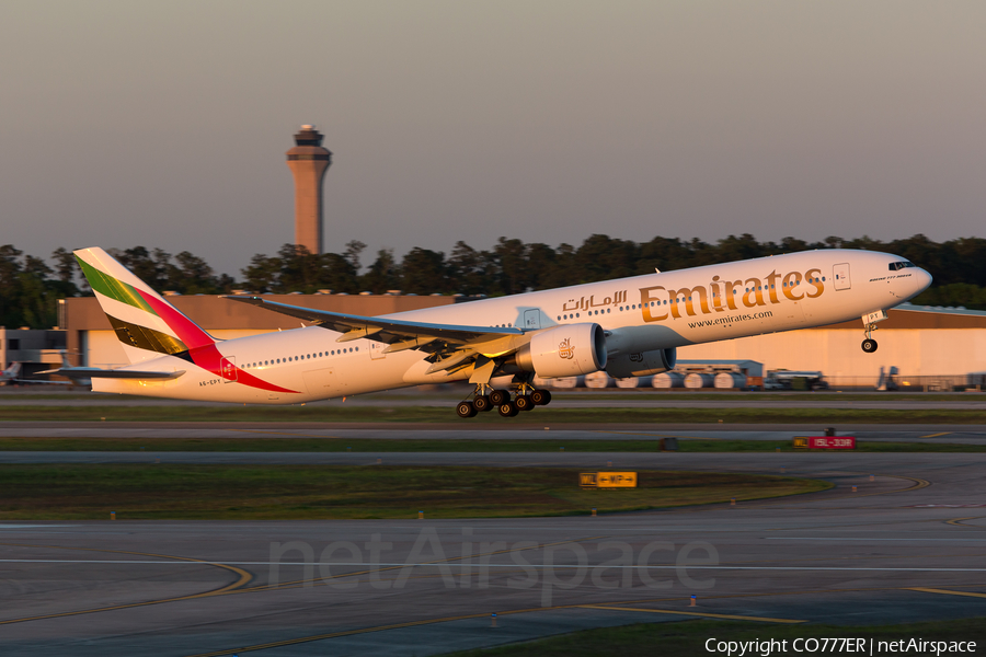 Emirates Boeing 777-31H(ER) (A6-EPY) | Photo 153308