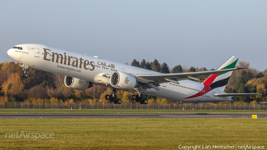 Emirates Boeing 777-31H(ER) (A6-EQA) | Photo 409872