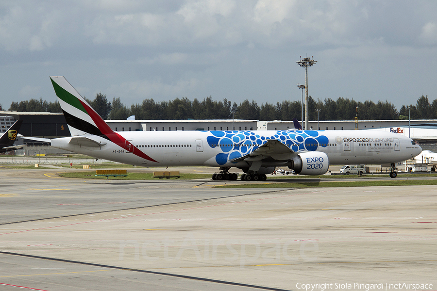 Emirates Boeing 777-31H(ER) (A6-EQB) | Photo 368595
