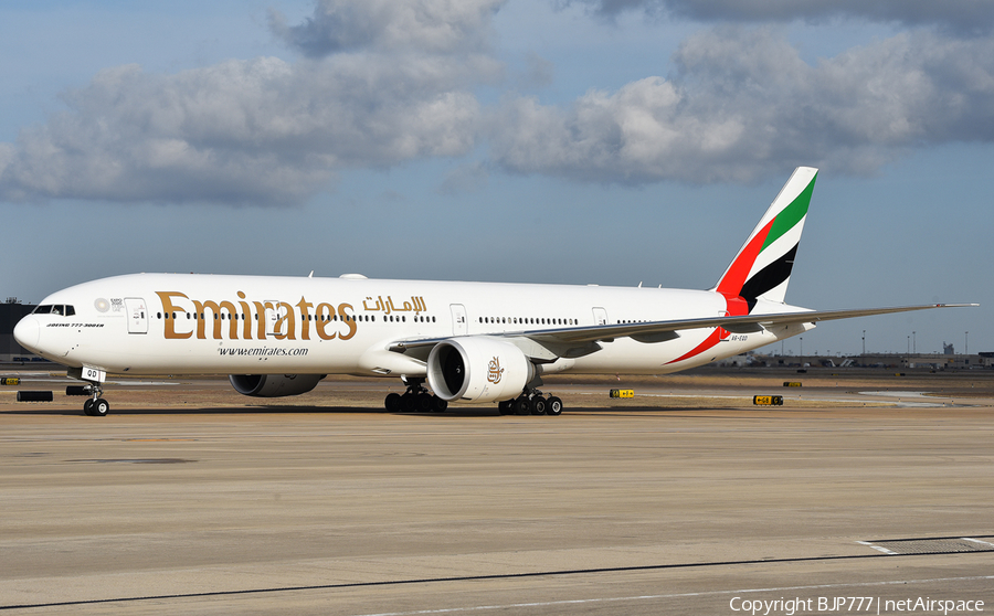Emirates Boeing 777-31H(ER) (A6-EQD) | Photo 225858