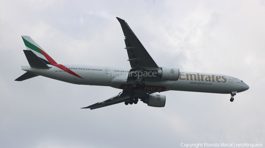 Emirates Boeing 777-31H(ER) (A6-EQD) | Photo 435057
