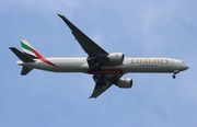 Emirates Boeing 777-31H(ER) (A6-EQD) at  Chicago - O'Hare International, United States