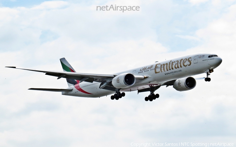 Emirates Boeing 777-31H(ER) (A6-EQE) | Photo 346775