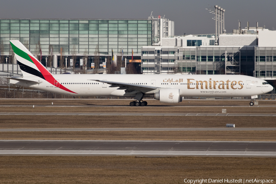 Emirates Boeing 777-31H(ER) (A6-EQE) | Photo 416784