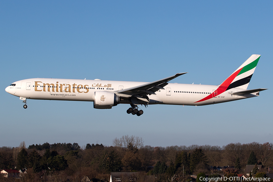 Emirates Boeing 777-31H(ER) (A6-EQF) | Photo 660140