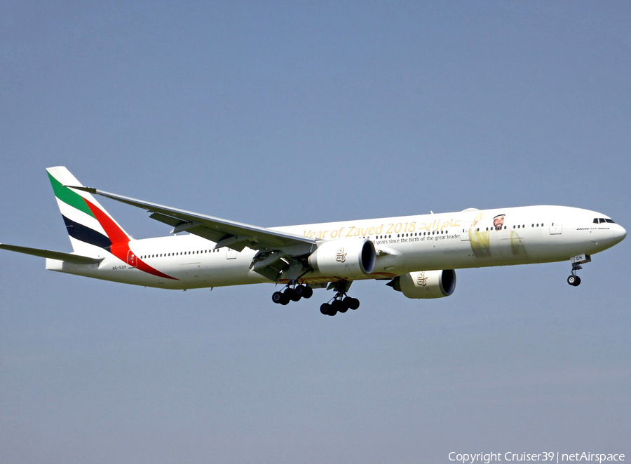 Emirates Boeing 777-31H(ER) (A6-EQH) | Photo 283698