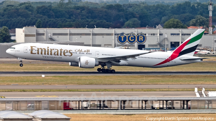 Emirates Boeing 777-31H(ER) (A6-EQI) | Photo 281949