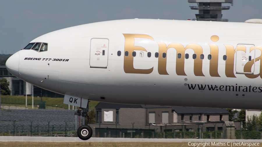 Emirates Boeing 777-31H(ER) (A6-EQK) | Photo 379436