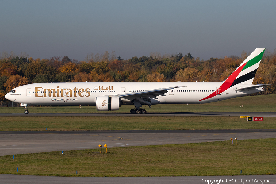Emirates Boeing 777-31H(ER) (A6-EQK) | Photo 277518