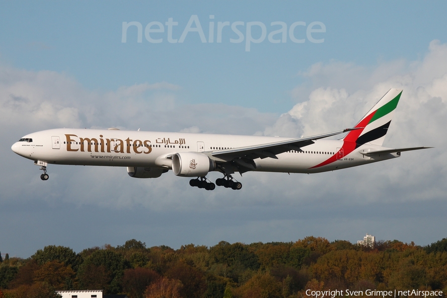 Emirates Boeing 777-31H(ER) (A6-EQK) | Photo 449453