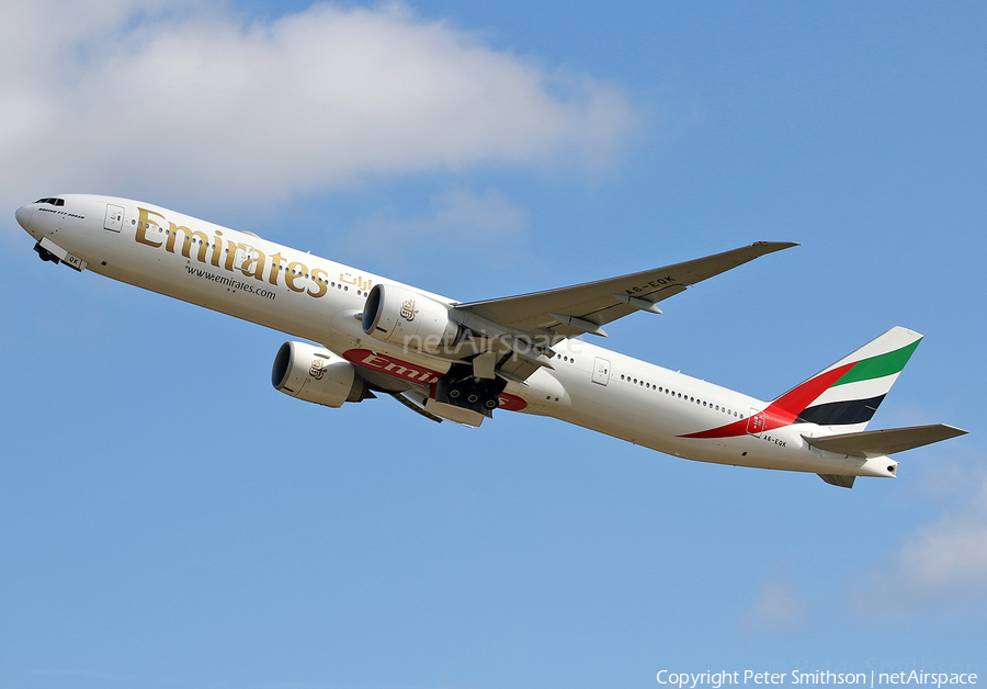 Emirates Boeing 777-31H(ER) (A6-EQK) | Photo 397223