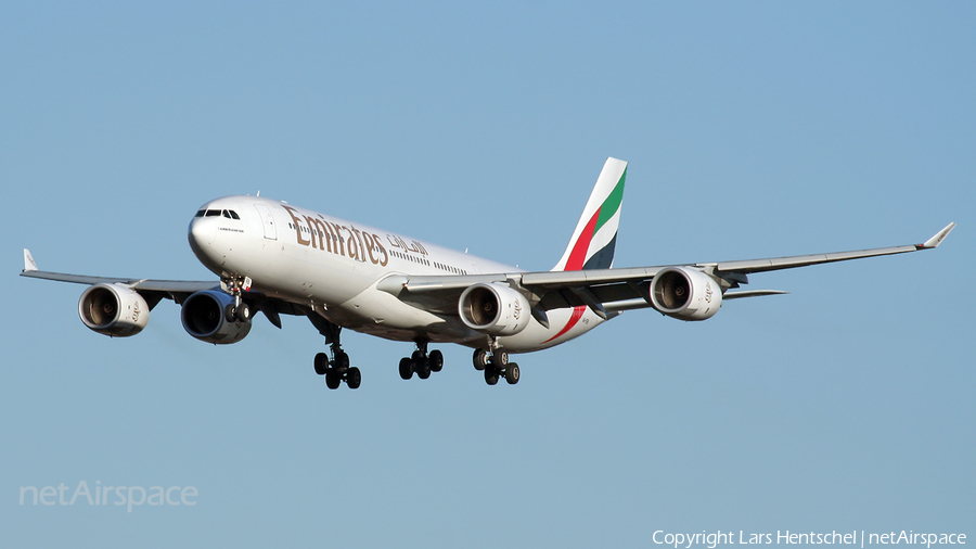 Emirates Airbus A340-541 (A6-ERB) | Photo 414157