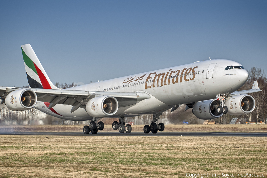 Emirates Airbus A340-541 (A6-ERC) | Photo 160607