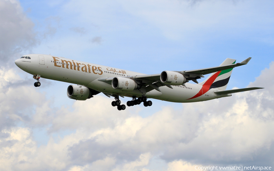 Emirates Airbus A340-541 (A6-ERC) | Photo 182781