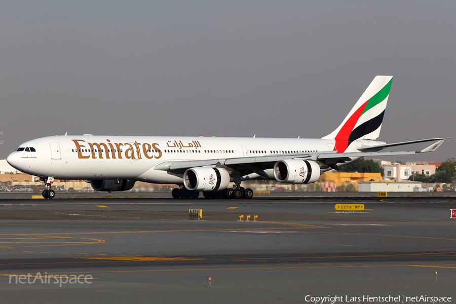 Emirates Airbus A340-541 (A6-ERH) | Photo 396512