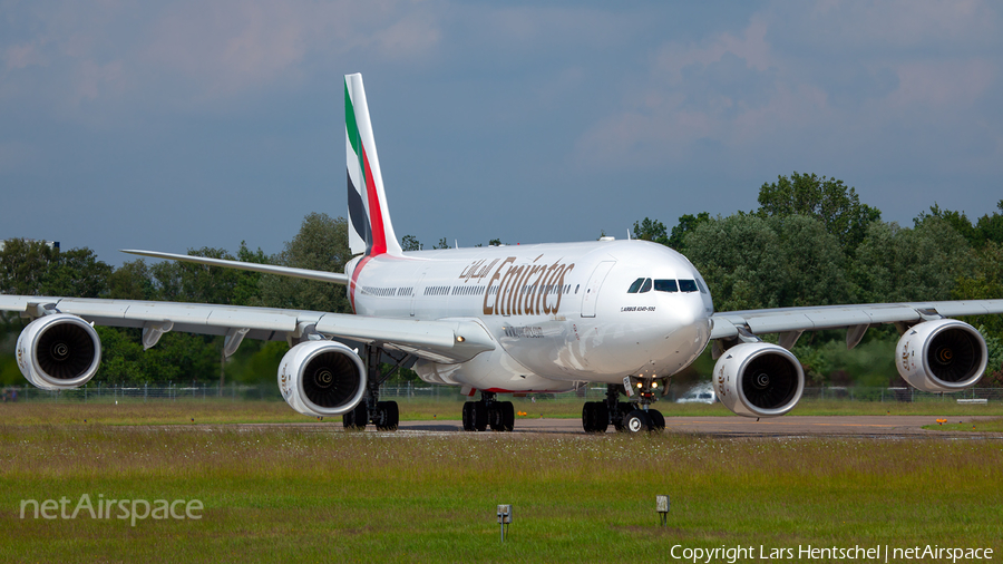 Emirates Airbus A340-541 (A6-ERH) | Photo 417471