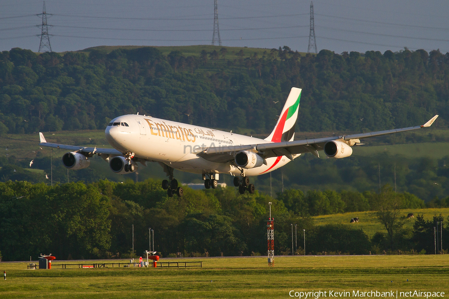 Emirates Airbus A340-313X (A6-ERR) | Photo 60760