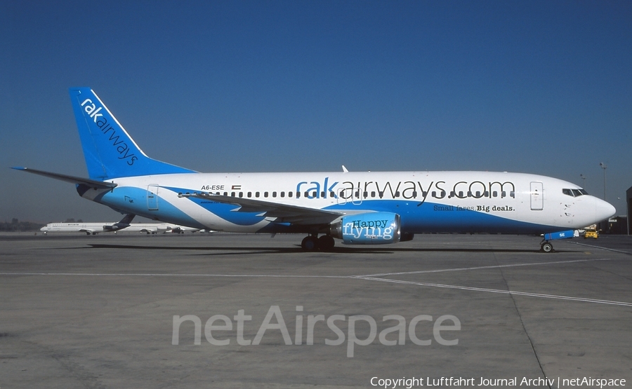 RAK Airways Boeing 737-46J (A6-ESE) | Photo 408788